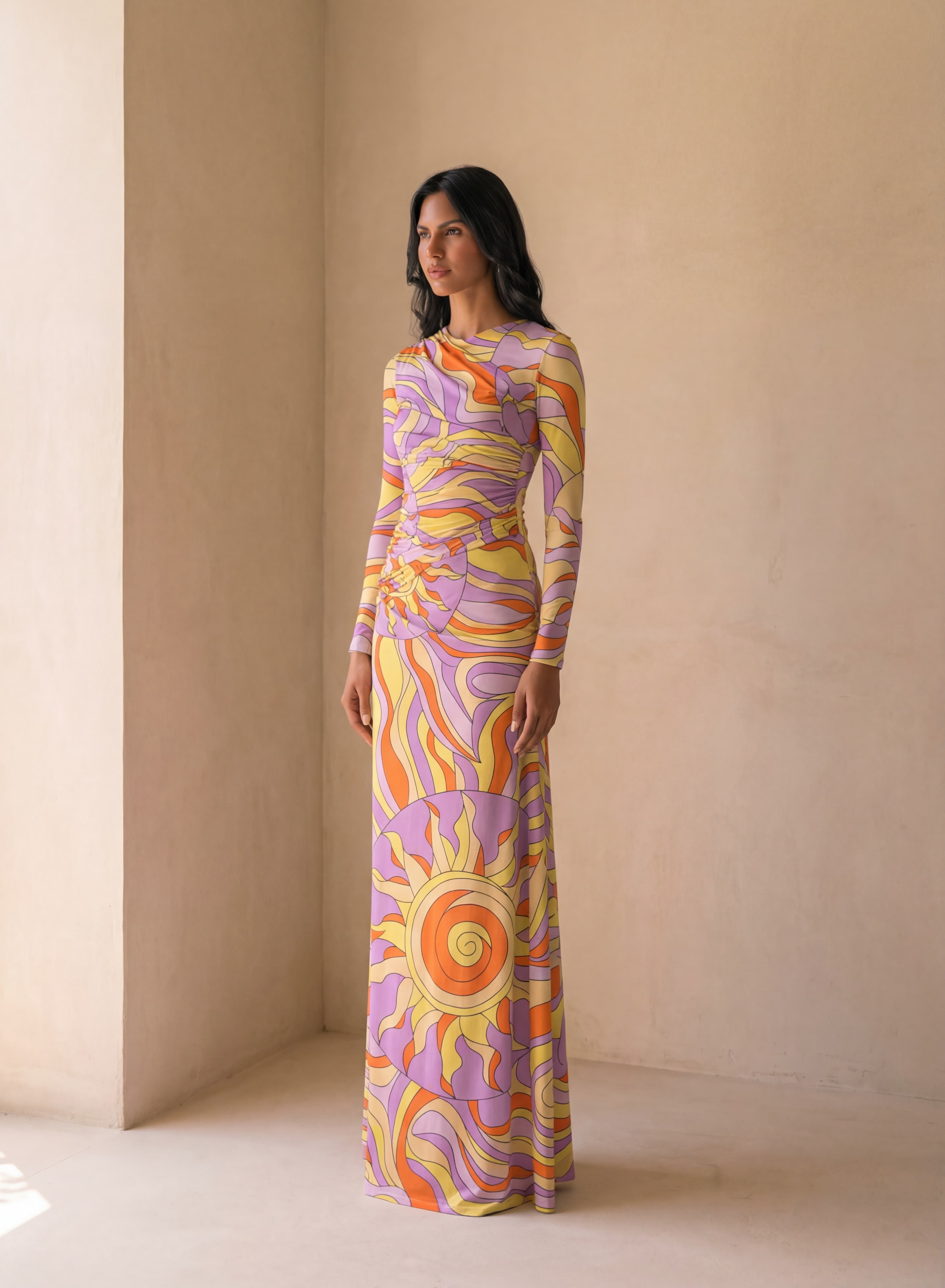 فستان الشمس للطلب المسبق 15 يومًا